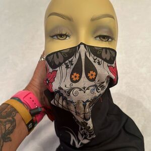 Face Shield Mask Gator Head Wrap Sugar Skull Day of the Dead Halloween